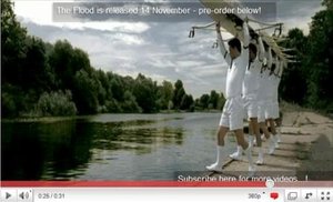 Guarda il video di "The Flood"